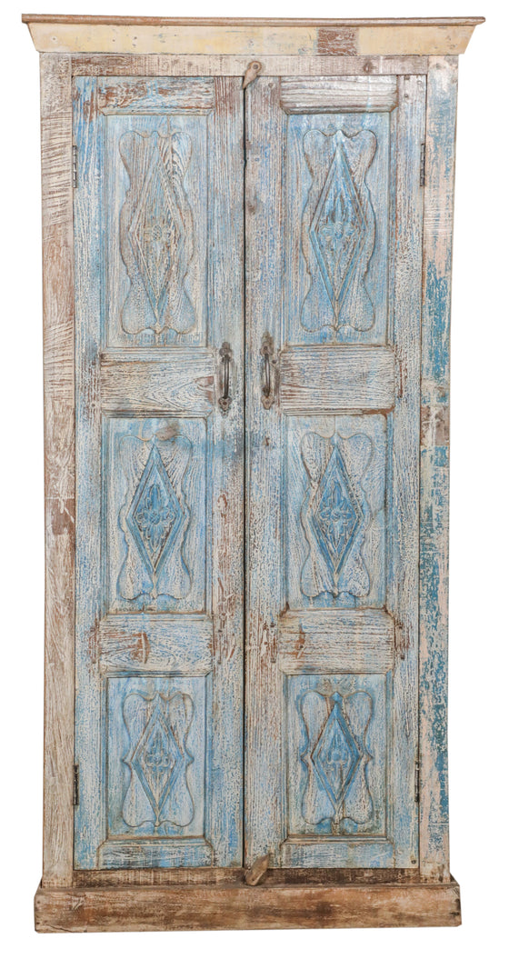 [[Vintage turquoise cabinet///Armoire vintage turquoise]]