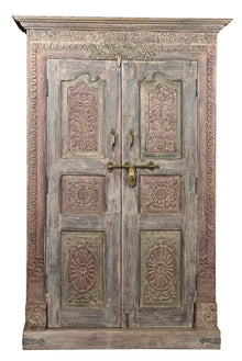  [[Massive storage cabinet with old Indian teak wood doors///Armoire de rangement massive avec des portes indiennes en ancien bois de  teck]]