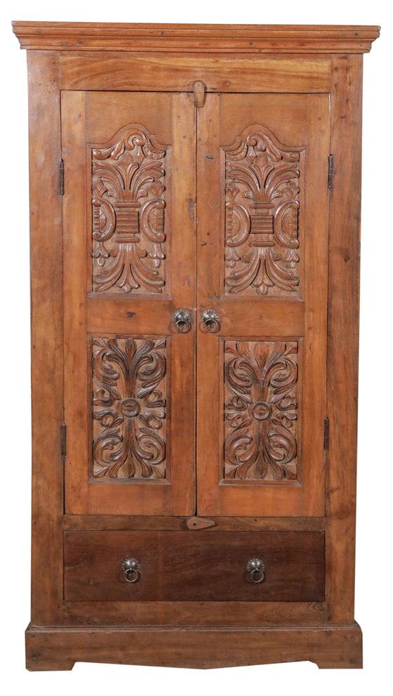 [[Vintage teak wood cabinet///Armoire vintage en bois de teck]]