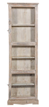 [[Whitewashed glass display cabinet///Vitrine blanchie à la chaux]]