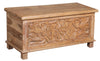 [[Vintage chest with decorative carvings///Coffre vintage avec sculptures décoratives]]