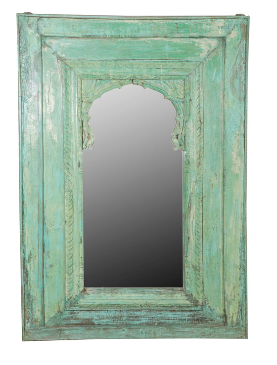 [[Massive antique door frame with a mirror///Massive cadre de porte ancien avec miroir]]