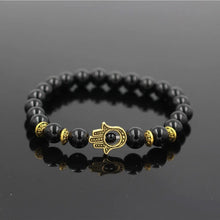  [[Black Agate bracelet with a hamsa charm///Bracelet en agate noire avec une breloque hamsa]]