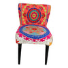 [[Colorful embroidered chair///Fauteuil coloré brodé]]