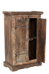 Pastel beige cabinet//Meuble de rangement beige pastel