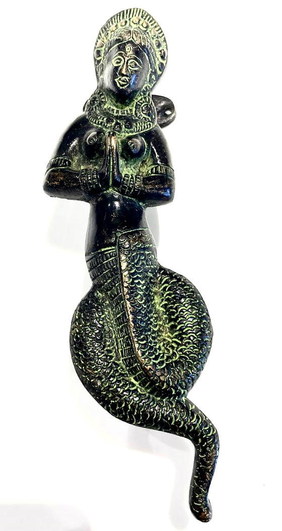 [[Mermaid brass door handle///Poignée de porte en laiton en forme de sirène]]