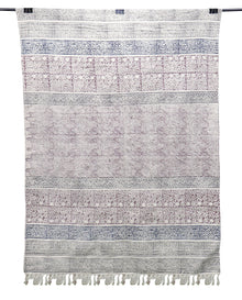  [[Hand block printed rug and throw blanket///Tapis imprimé à la main en bloc et couverture]]