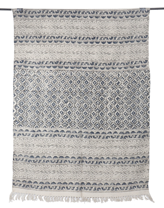 [[Hand block printed rug and throw blanket///Tapis imprimé à la main en bloc et couverture]]