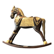  [[Rocking teak wood horse sculpture with brass decoration///Sculpture de cheval à bascule en bois de teck avec décoration en laiton]]