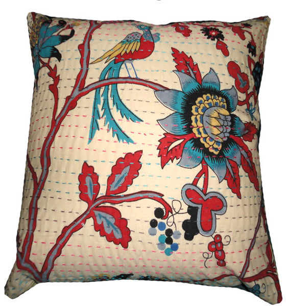 Large Kantha Cotton Cushion//Grand Coussin en Coton Kantha