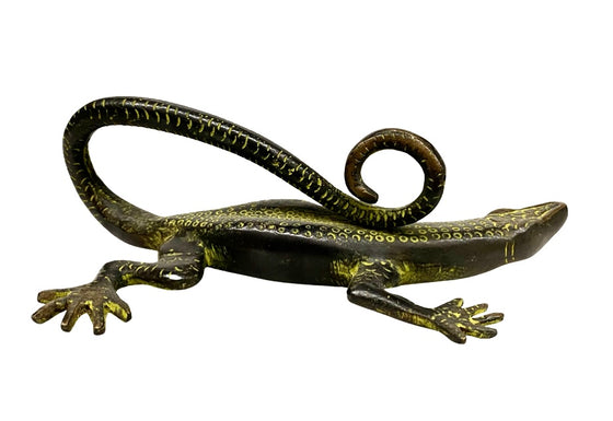 [[Lizard brass door handle///Poignée de porte en laiton en forme de lézard]]