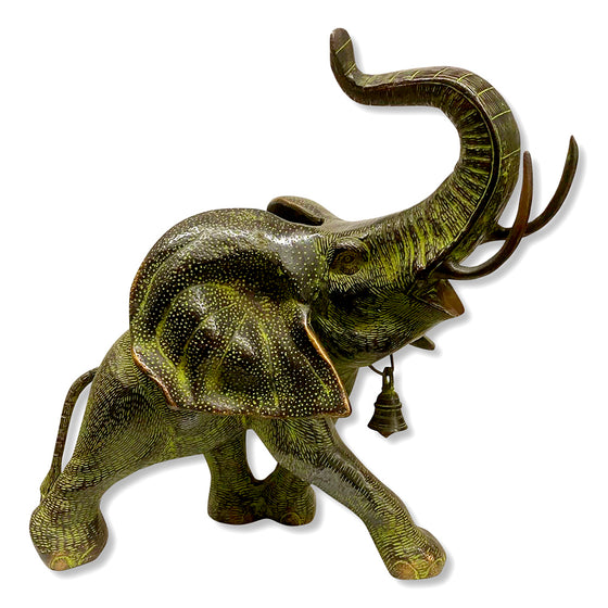 [[Old brass African elephant///Vieil éléphant d'Afrique en cuivre]]