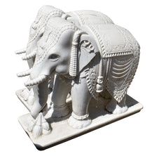  [[White marble wedding elephant///Éléphant de mariage en marbre blanc]]