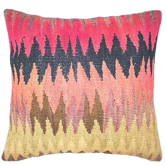 [[Turkish kilim cushion 20" x 20"///Coussins kilim turques : 20" x 20"]]