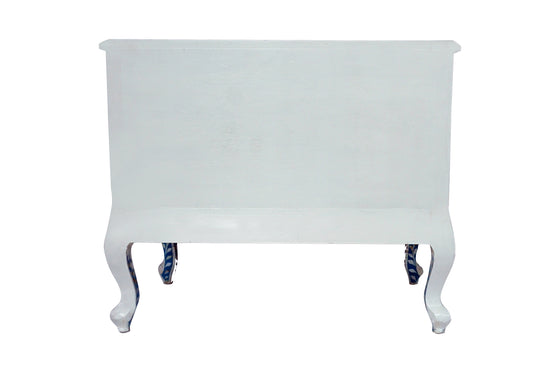 Turquoise mother of pearl chest//Coffre en nacre turquoise