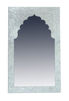 [[Mother of pearl frame with arch///Cadre en forme d'arche en nacre]]