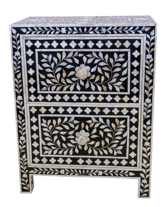 Mother of pearl bed side//Table de chevet en nacre