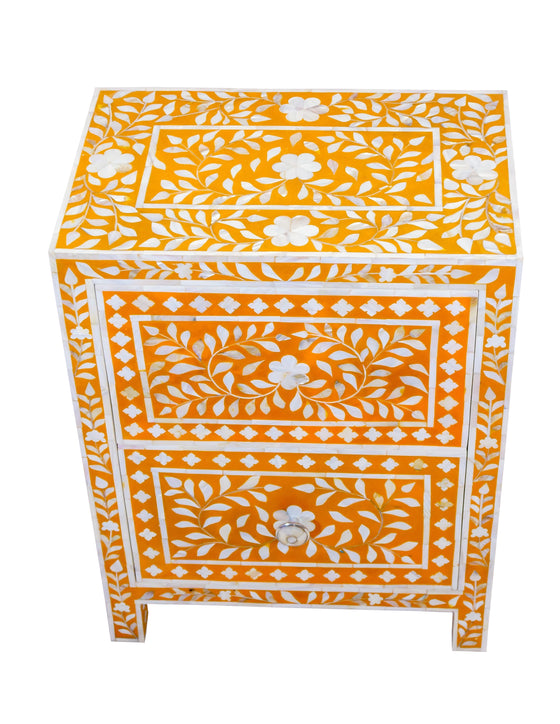 Mother of pearl bed side//Table de chevet en nacre