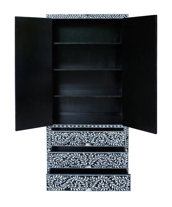 [[Mother of pearl inlay cabinet with 3 drawers///Cabinet incrusté en nacre à 3 tiroirs]]