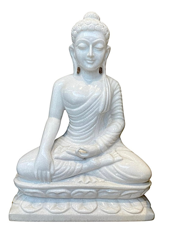 [[Marble buddha statue///Statue en marbre de Bouddha]]