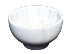  [[Marble Bowl///Bol en Marbre]]