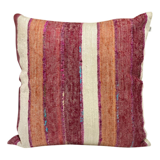 [[Square cushion: "cranberry"///Coussin carré : "cranberry"]]