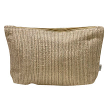 [[Toiletry bag : "limestone"///Trousse de toilette :  "limestone"]]