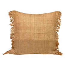  [[Square cushion: "camel"///Coussin carré : "camel"]]