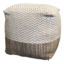  [[Small pouf : "wave"///Petit pouf : "wave"]]