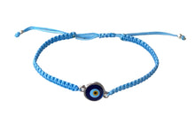  [[Evil eye knitted macrame bracelet///Bracelet en macramé tricoté avec mauvais œil]]