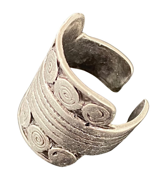 [[Silver plated adjustable ring///Bague réglable en métal argenté]]