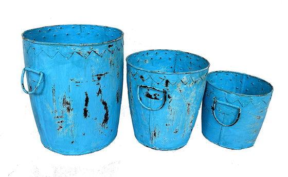 Colourful Iron Pot//Pot en Fer Coloré