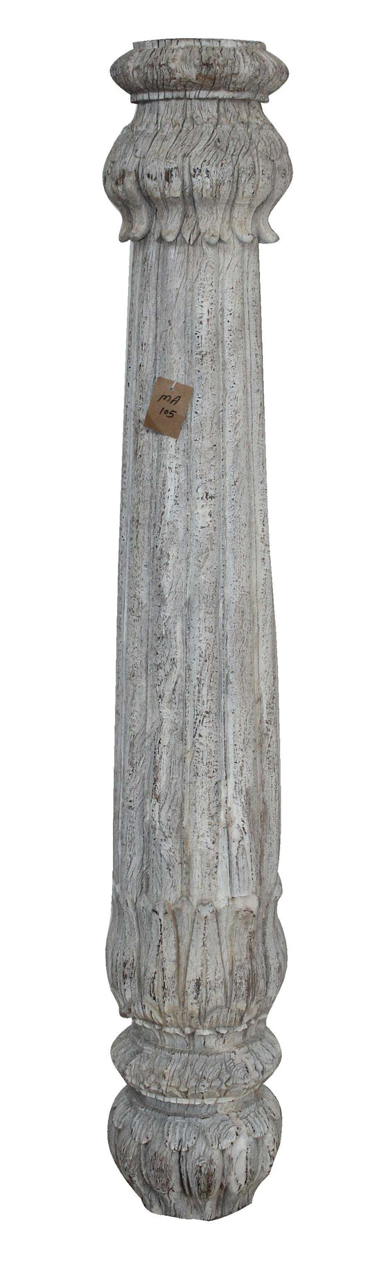 [[Whitewashed old pillar candle stand///Bougeoir avec ancien pilier blanchi à la chaux]]