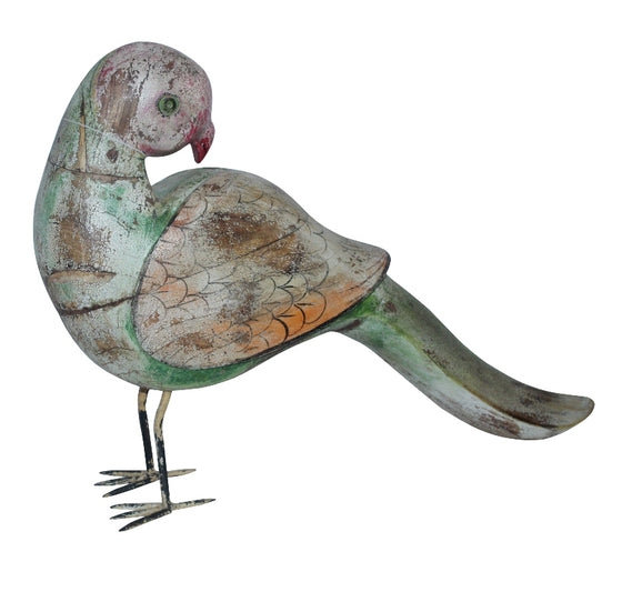 [[Colorful wooden parrot sculpture///Sculpture colorée de perroquet en bois]]