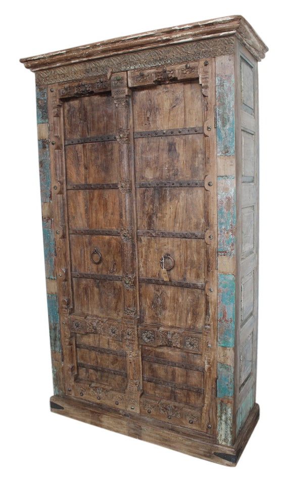 [[Massive wooden cabinet with old teak doors///Armoire en bois massif avec portes en teck ancien]]