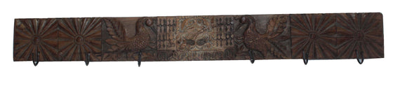 [[Old teak panel with hooks///Ancien panneau en teck avec crochets]]