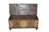 [[Indian vintage chest with ornamental carving and brass accents///Commode indienne vintage avec sculpture ornementale et accents en laiton]]