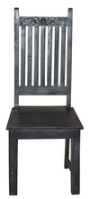 [[Charcoal Jali chair///Chaise Jali charbon]]