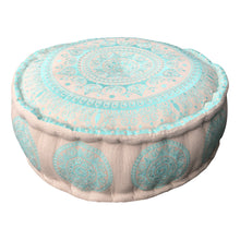  [[SURYA embroidered cotton pouf : Turquoise///SURYA pouf brodé en coton : Turquoise]]