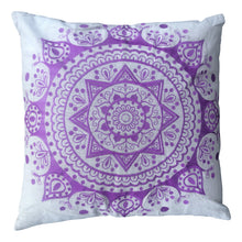  [[Light purple cotton mandala embroidered cushion with wool pompom///Coussin mandala en coton violet clair brodé avec pompon en laine]]