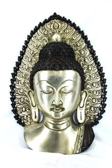  [[Black silver brass Buddha bust///Statue de Bouddha en cuivre noir et argent]]