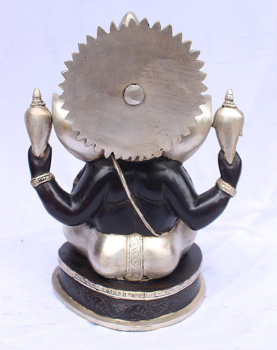 [[Black silver brass Ganesh statue///Statue de Ganesh en laiton noir et argenté]]