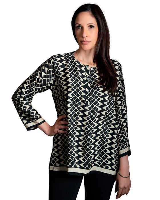 [[Amaya : Polysilk blouse///Amaya : Blouse en polyester et soie]]