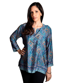  [[Divya : Polysilk blouse///Divya : Blouse en polyester et soie]]