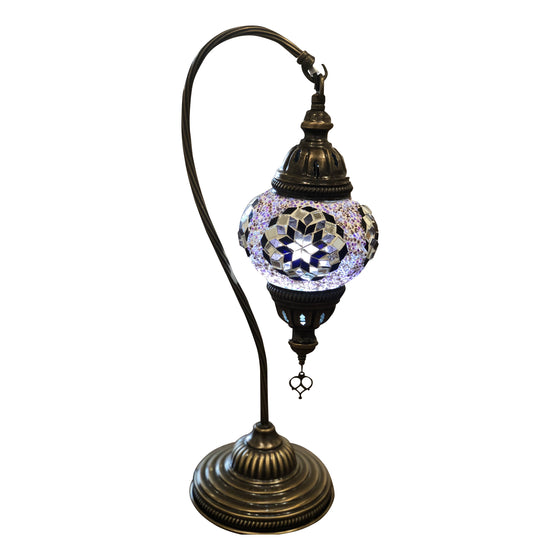 [[Small purple mosaic table light///Petite lampe de table en mosaïque violette]]