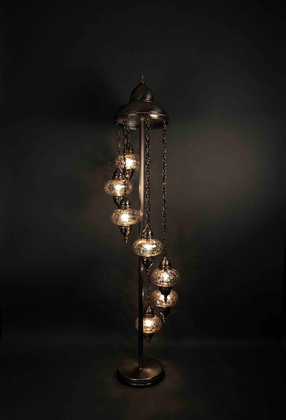 [[Hand blown glass floor light with 7 globes///Lampe de sol en verre soufflé à la main avec 7 globes]]