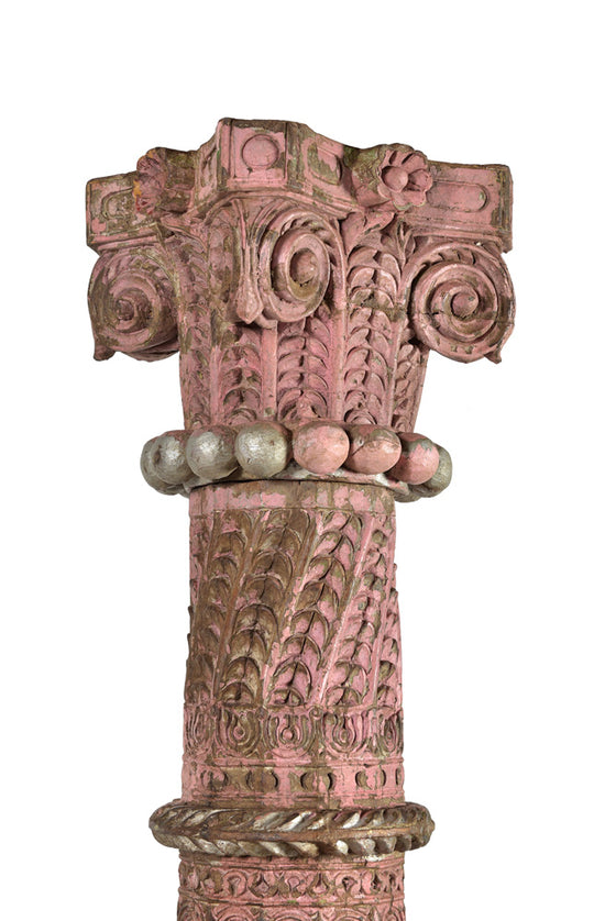 [[Pastel rose old teak wood pillar///Pilier en bois de teck ancien rose pastel]]