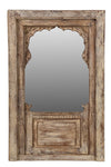 [[Pastel beige old window with a mirror///Ancienne fenêtre beige pastel avec un miroir]]