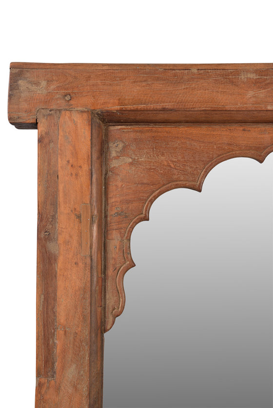 [[Old teak wood window with a mirror///Ancienne fenêtre en bois de teck avec un miroir]]