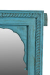 [[Turquoise old window with a mirror///Ancienne fenêtre turquoise avec un miroir]]